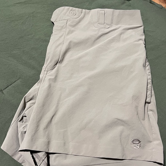 Women’s Mountain Hard Wear- Size 10 - Picture 1 of 3